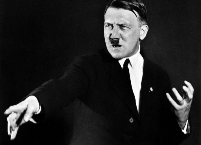 Bildene Hitler var flau over og ikke ville at noen skulle se