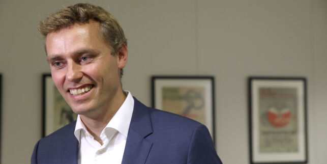 Står igjen som en guttegjeng som setter hensynet til seg selv, festingen og hverandre foran partiet