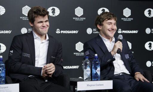 Carlsen møtt med bursdagssang etter triumfen: - Det blir ikke bedre enn dette