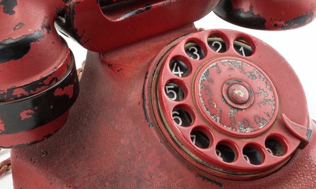Hitlers telefon solgt for 1,7 millioner kroner