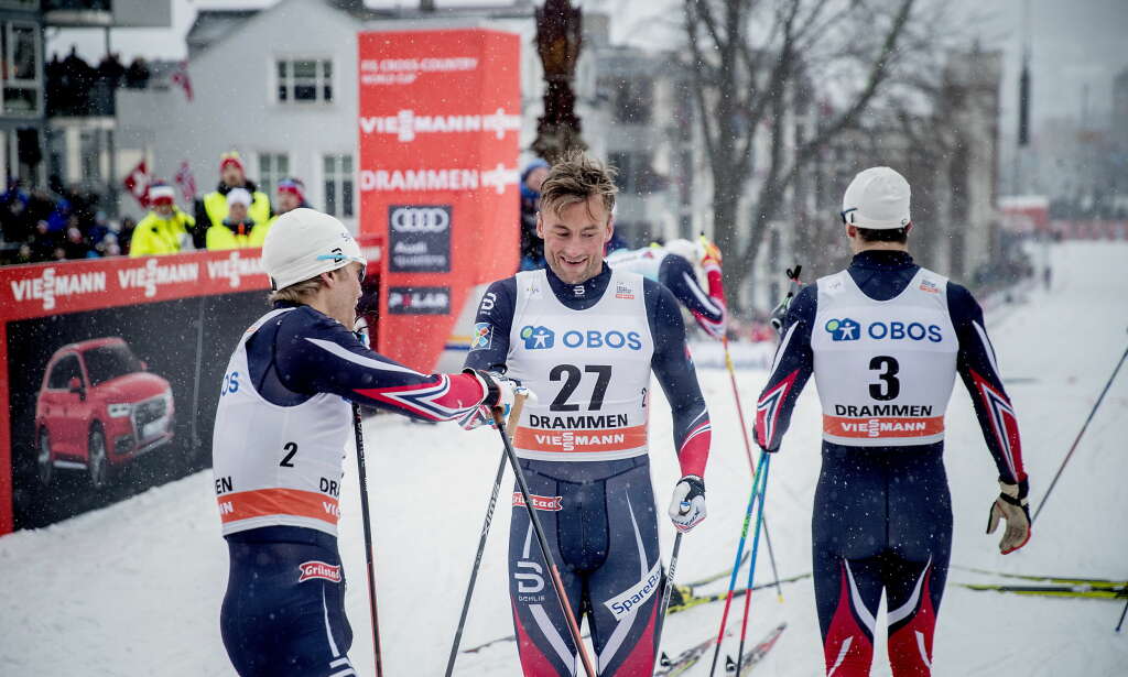 FIS-regelen som hadde nektet Northug-deltakelse, er fjernet. Nå avslører Løfshus hvor langt bak Northug er i køa