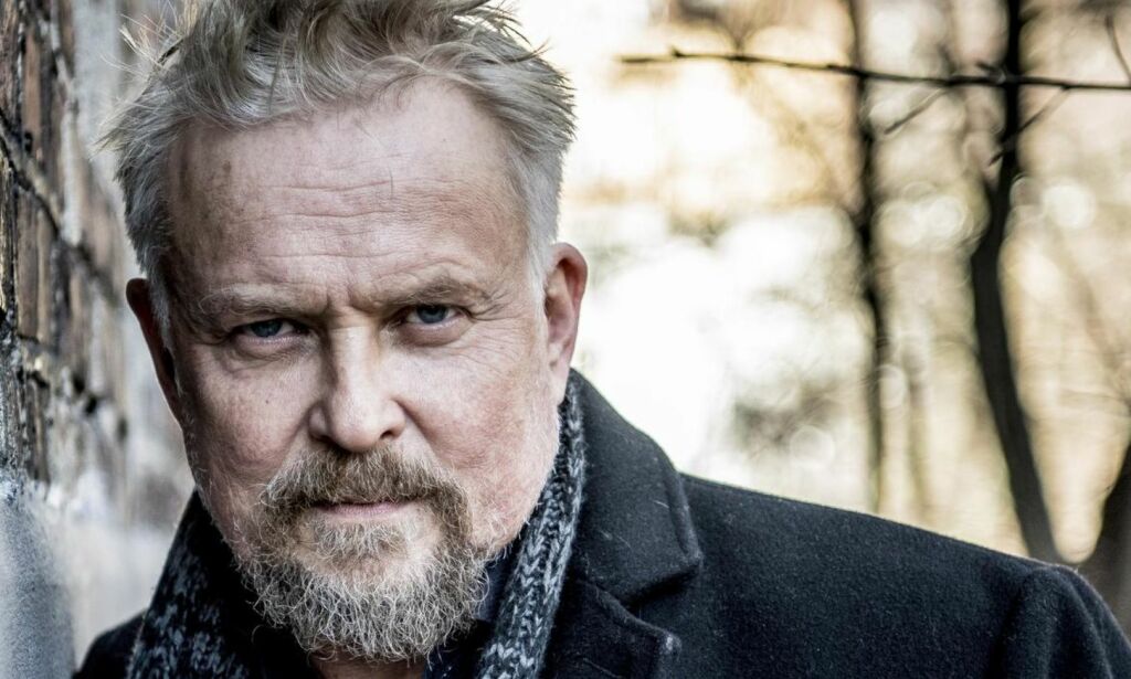 «Elven»-aktuelle Dennis Storhøi spilte inn scener i 26 minusgrader: - Det er eksotisk for oss «søringa»