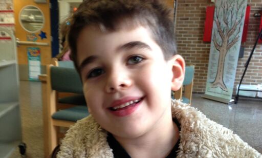 Noah (6) ble drept i en av USAs verste skolemassakre. Faren drapstrues av folk som nekter å tro det er sant
