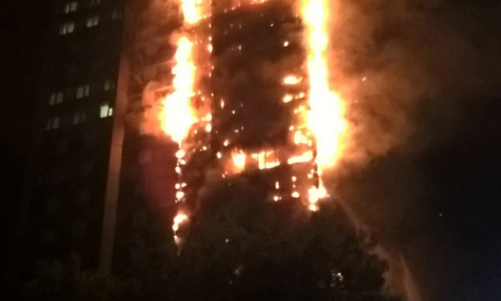 Storbrann i London- blokk med 27 etasjer
