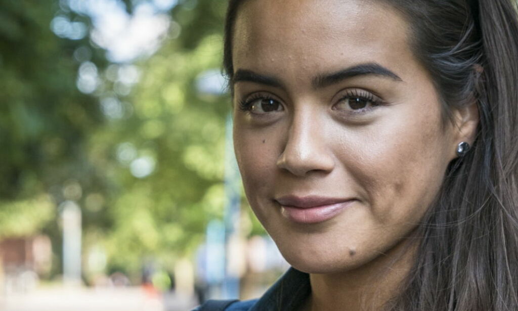 - Det står aldri noe om medmennesker og ildsjelene som finnes her. Man hører bare om steinkasting og skuddvekslinger