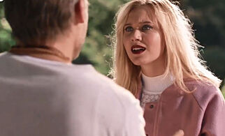 Se Josefine Frida Pettersen rappe i «Polen smelter»
