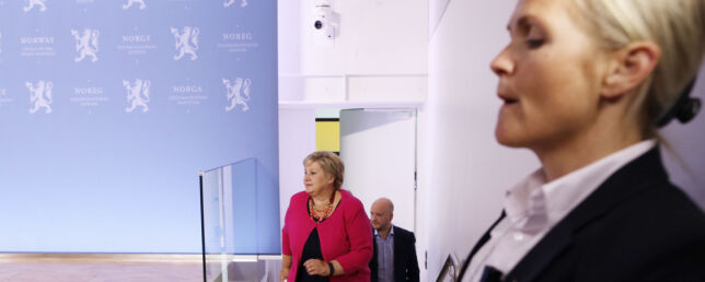 Solberg under press: - Står svakere enn det Bondevik gjorde