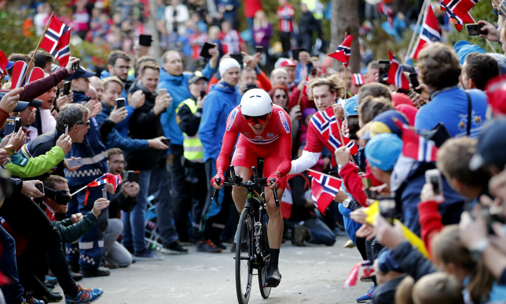Vipps er sprengt etter verdensrekord i overføringer. Nå vil UCI diskutere ideen