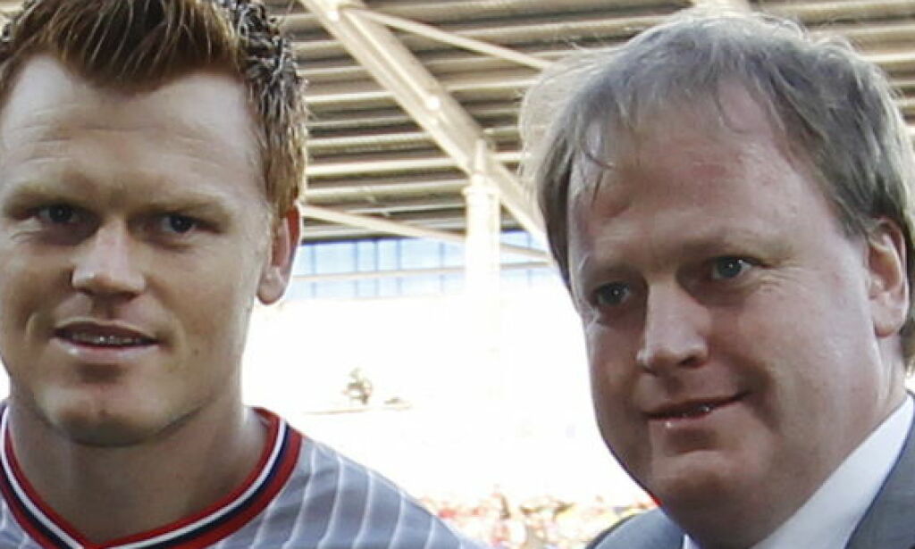 Riise slakter Hallén: - Delte ut hundrelapper fra egen lomme