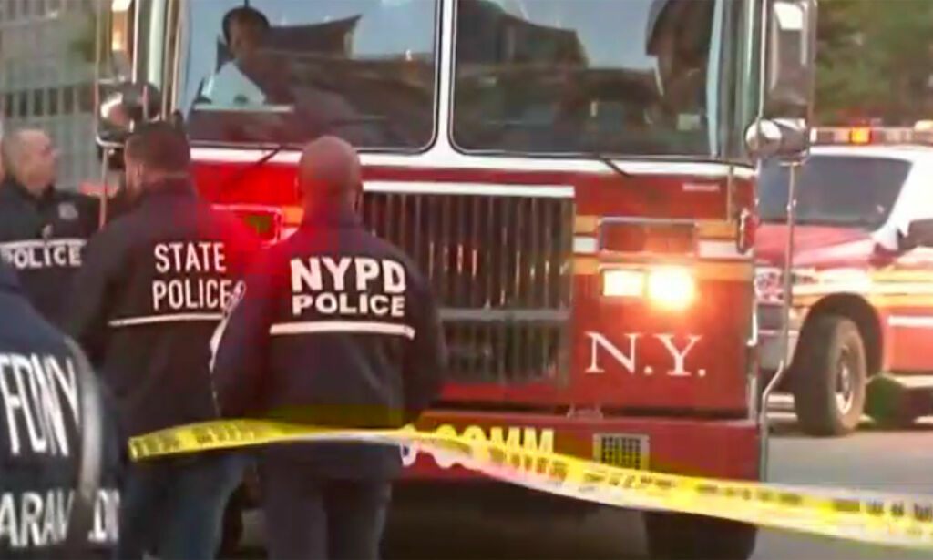 Åtte døde og flere skadde etter at bil kjørte ned sykkelvei i New York
