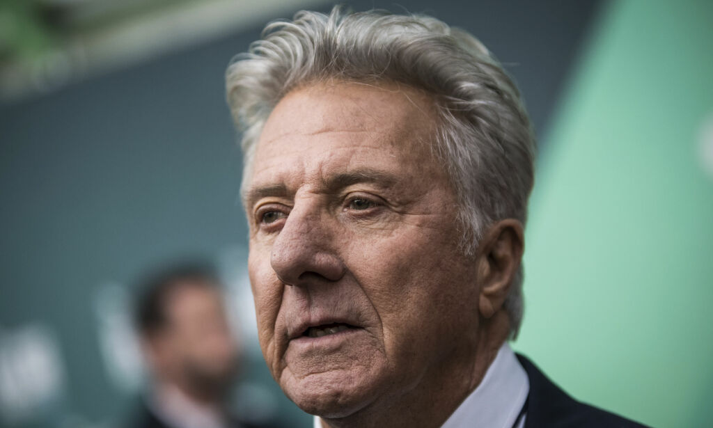 Dustin Hoffman anklaget for å ha befølt 17-åring: «Jeg tar et hardkokt egg ... og en bløtkokt klitoris»