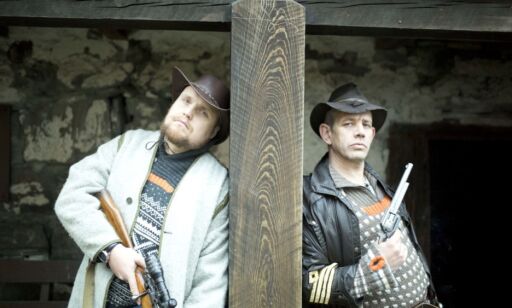 «Staysman & Lazz» gir ut låt med Lothepus: - Folk skvatt da pistolene plutselig gikk av