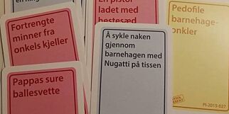 Raser mot brettspillet «Politisk ukorrekt». To av de tre største bokhandlerne trekker spillet