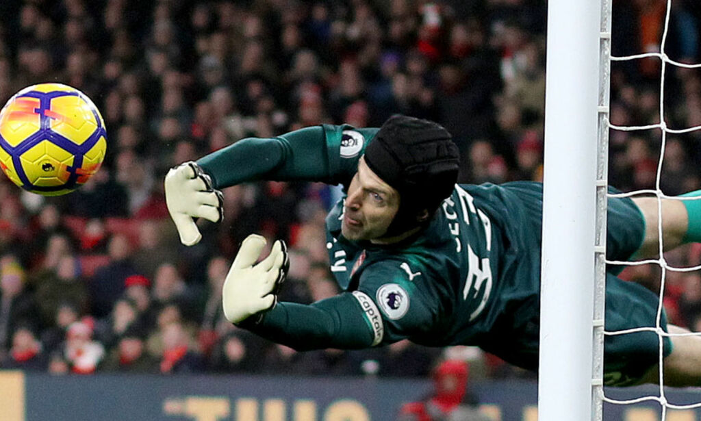 Enorme keeperprestasjoner og vanvittig drama mellom Chelsea og Arsenal