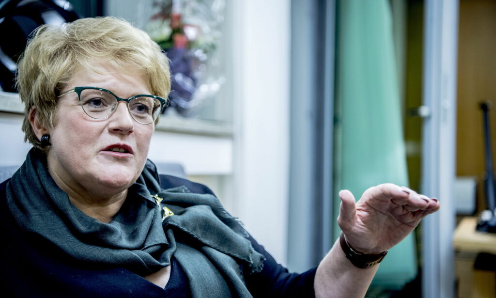 Teaterstykke henger ut Frp-ere som rasister: Kulturministeren vil ikke gripe inn
