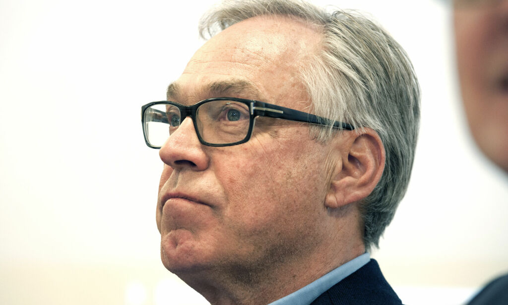 Kritisert sykkel-president blir sittende
