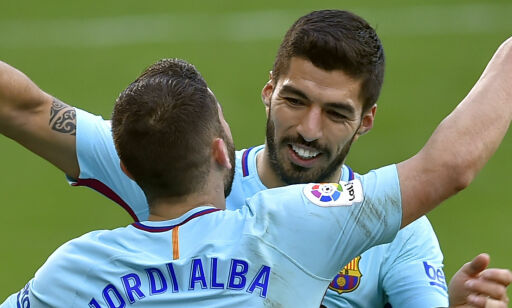 Barcelona legger press på jagende rivaler