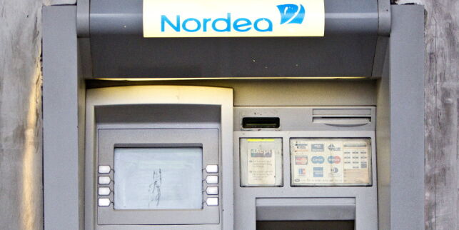 Etterlyser kvinne: - Du glemte 2 000 kroner i minibanken