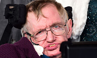 - Alle har et forhold til Hawking. Hvilke fysikere kan man si det om?