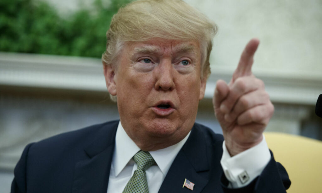 Trump straffer russere med sanksjoner