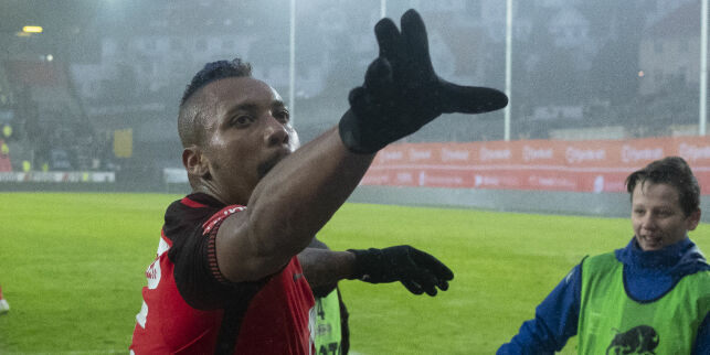 Brann-helten nektet å snakke med pressen
