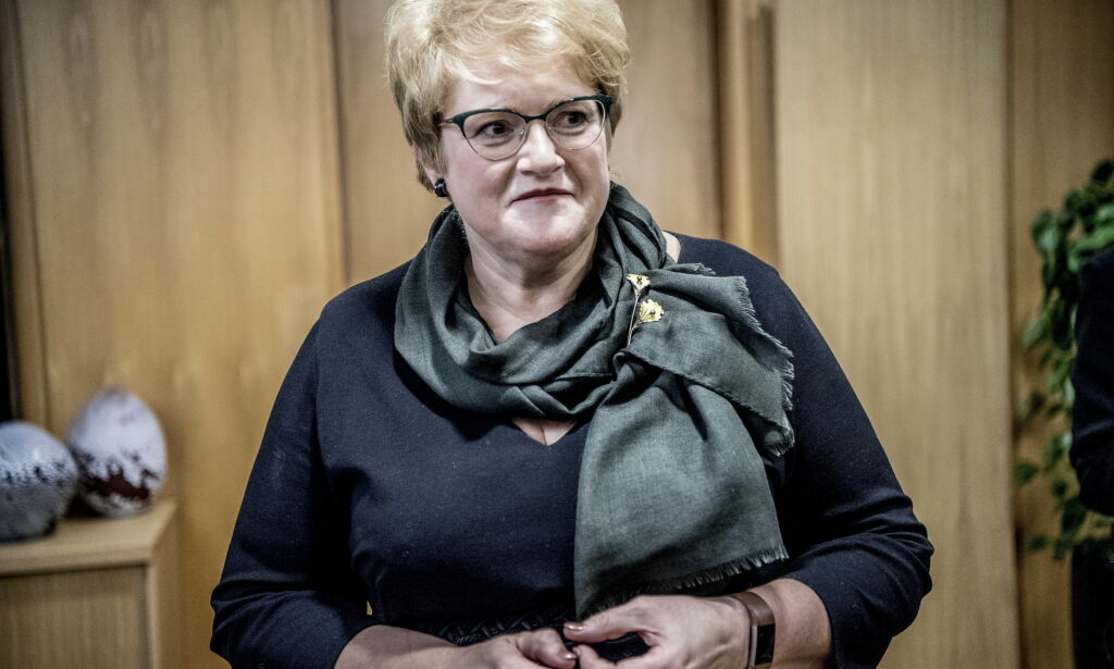 Grande møter narko-opprør i eget parti