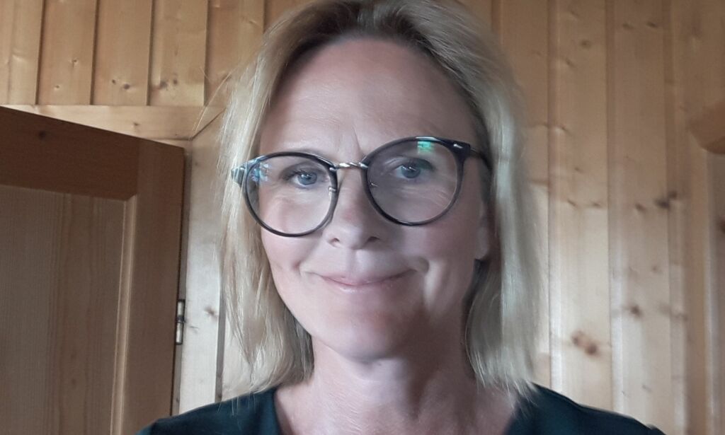 Elever skulle bake brød. Hjemmeleksen var på over 1000 ord. - Det er nok nå
