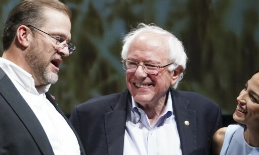 Sosialister har begynt å vinne valg i USA. Nå skal Bernie Sanders-oppskriften spres i det dypeste Trump-land.