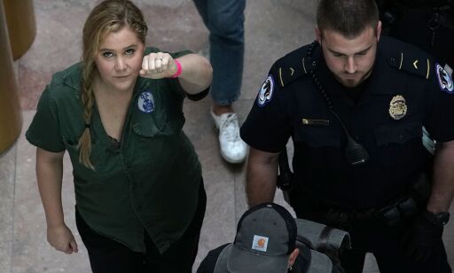 Sinne mot Kavanaugh veltet ut i gatene - hundrevis arrestert