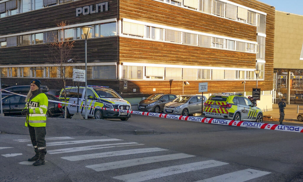 Mann siktet for drapforsøk etter bombetrussel mot politiet