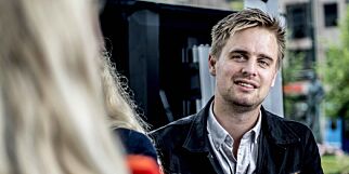 Hardt ut mot «navnetyv»:- Bunnivå i politisk metode