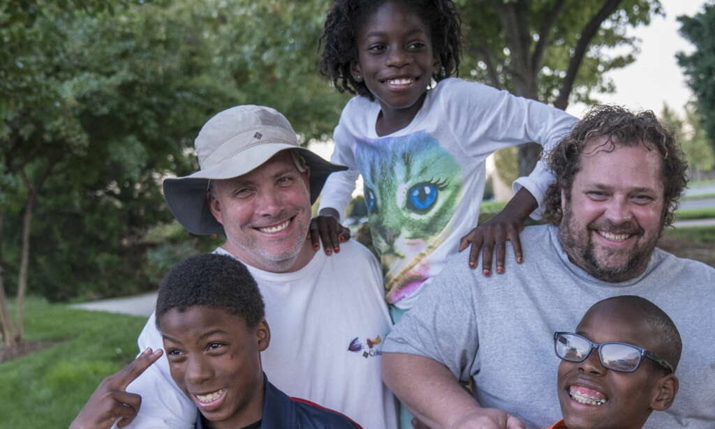 Bryan er Trump-velger. Ektemannen Steven stemmer på Clinton. Nå må de jage bort barna når de skal snakke politikk